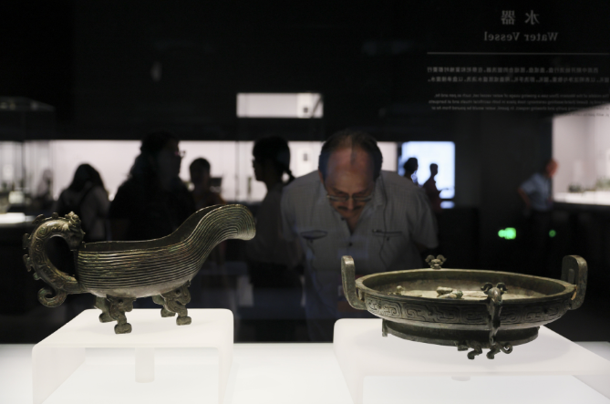 China studies central to world thought, experts say
