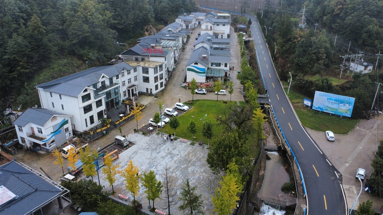 一条路如何带火云端村 ——河南省旅游公路助力乡村振兴样本观察