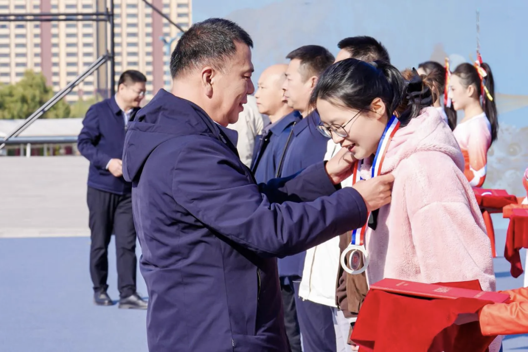 21ͭɫƷҫ2025йɫƷ