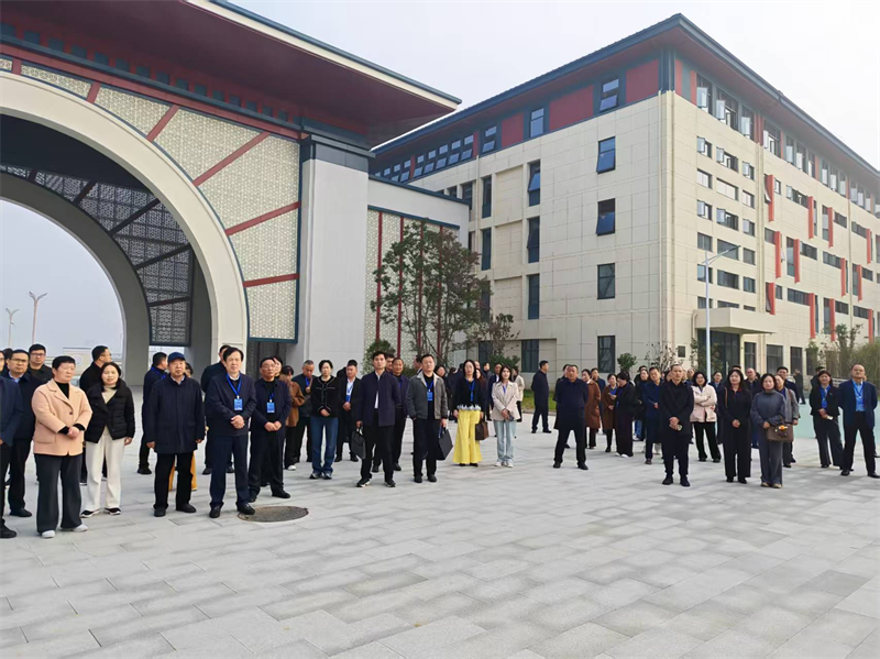 河南省第二届家校社协同育人工作现场推进会召开 河南省第二届家校社协同育人工作现场推进会召开