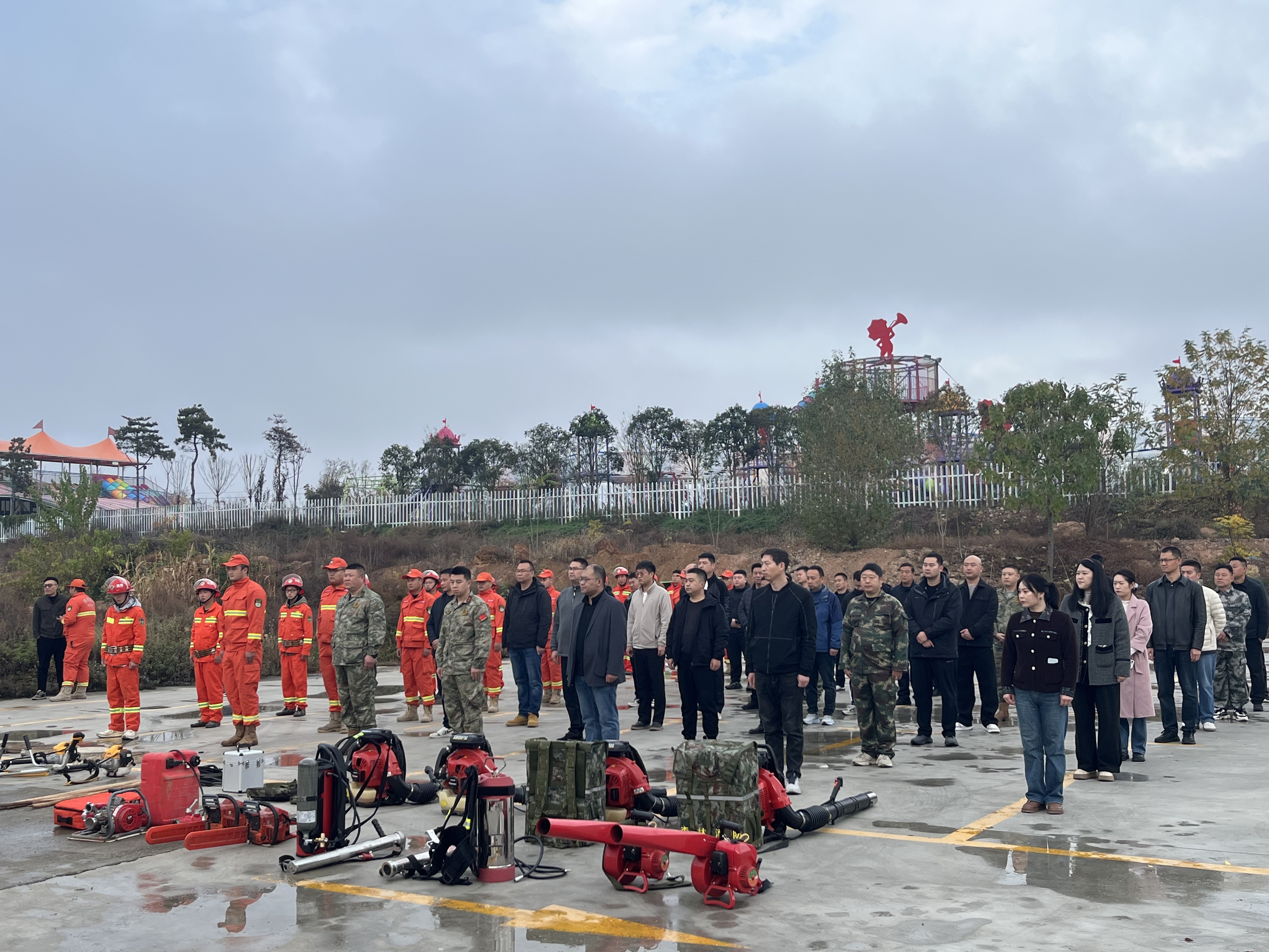 卢氏县综合应急救援大队积极参与全省<br>森林火灾扑救技能送教下基层活动