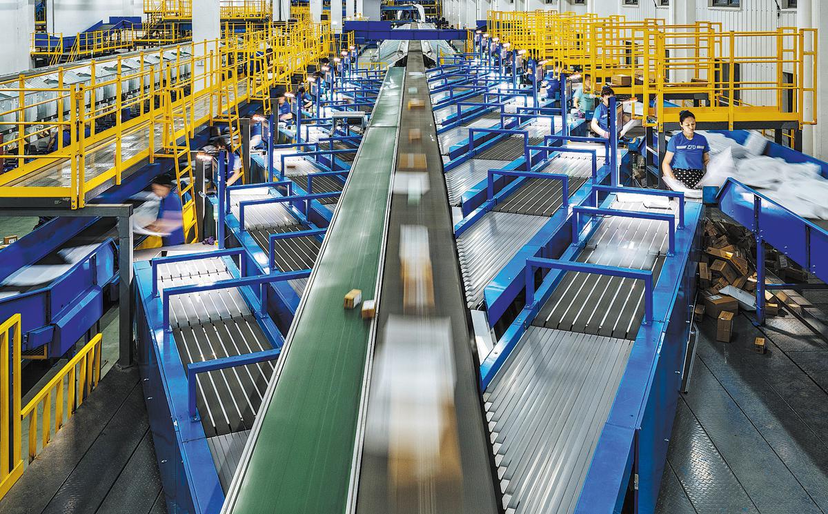 2025 Double 11 shopping festival sees China handling record-high parcel volume