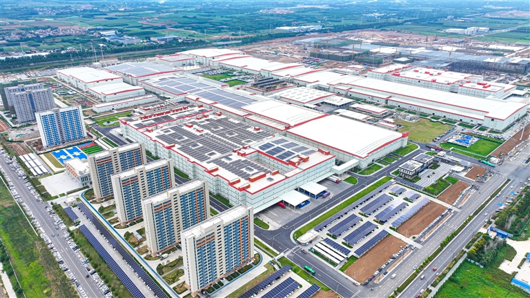 奋战四季度 确保全年红 | 宁德时代洛阳基地：百亿产值驱动洛阳工业增速领跑全省