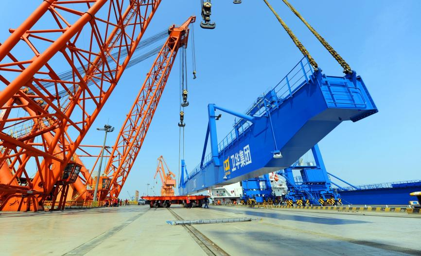 Export Orders Double! Heavy Machinery Goes Global with a 'Lightweight' Approach