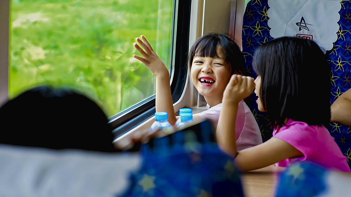 China-Laos Railway sees growth in trade and travel