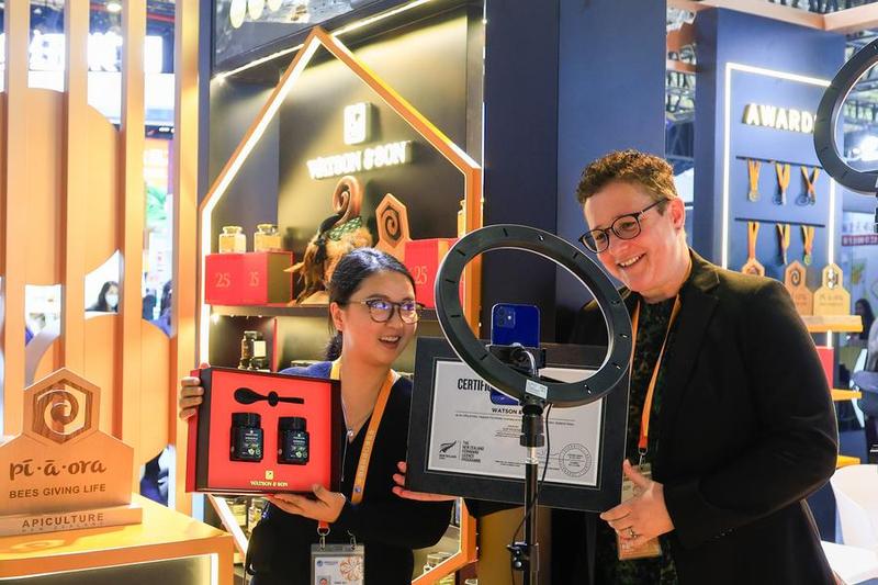 Boosting imports seen balancing trade Boosting imports seen balancing trade