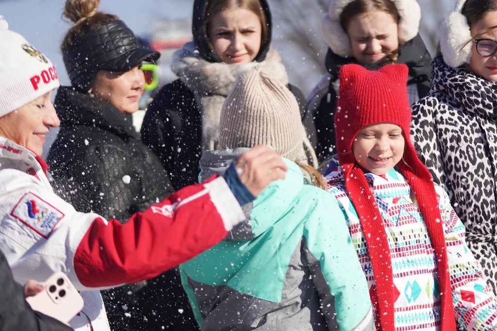 China welcomes influx of foreign visitors amid winter tourism surge