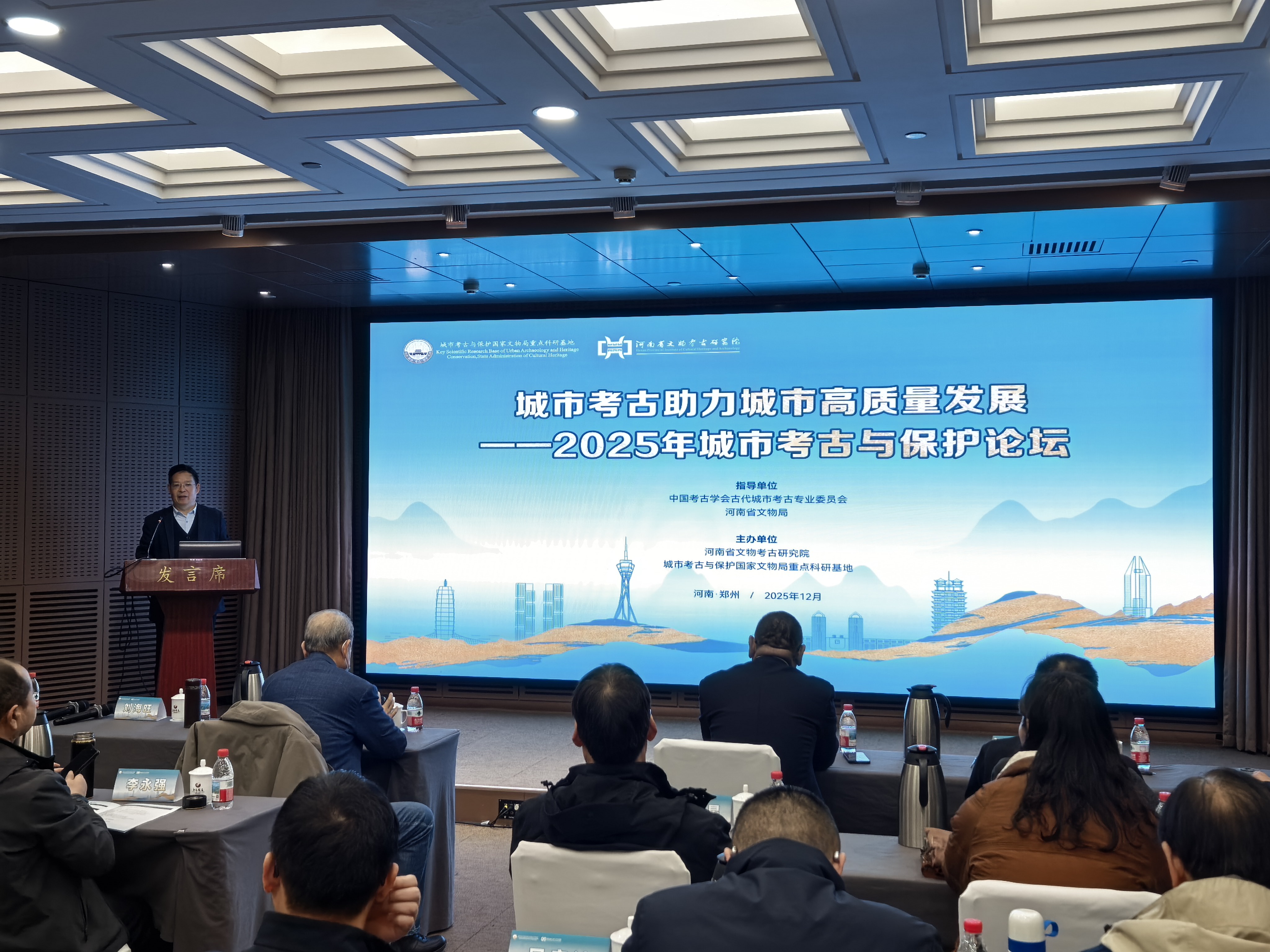 10������ר�����֣�ݣ���̽������θ��ܳ���