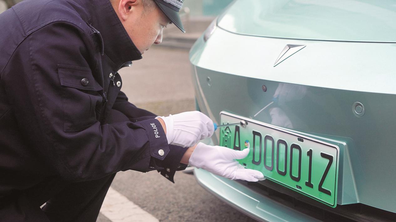 China makes significant progress toward commercial application of autonomous driving