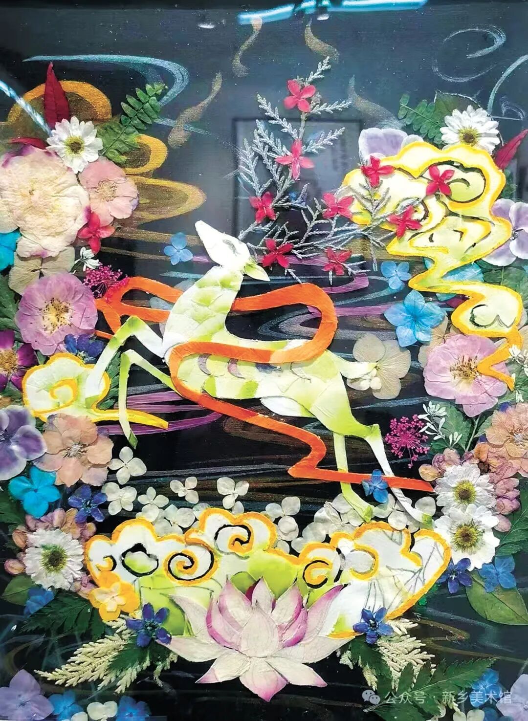 河南举办首届“繁花杯”压花艺术大赛