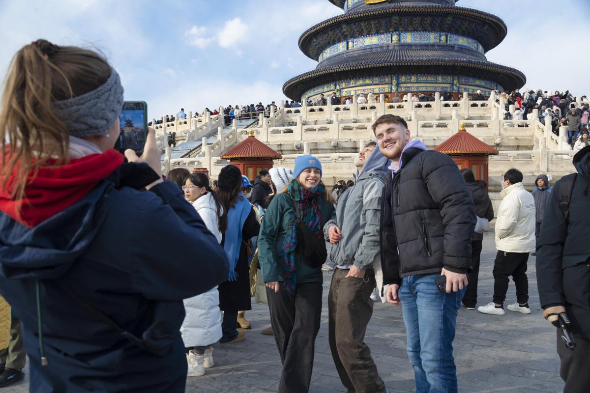 China Focus: China's cross-border travel hits record in 2025 on expanded visa-free access