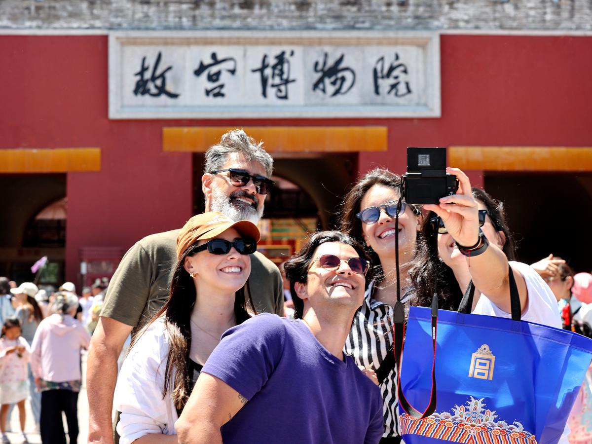 Culture helps strengthen exchanges