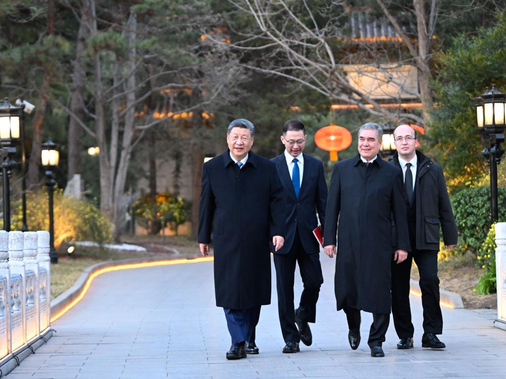 Xi calls for strengthening cooperation with Turkmenistan in natural gas, trade, non-resource fields