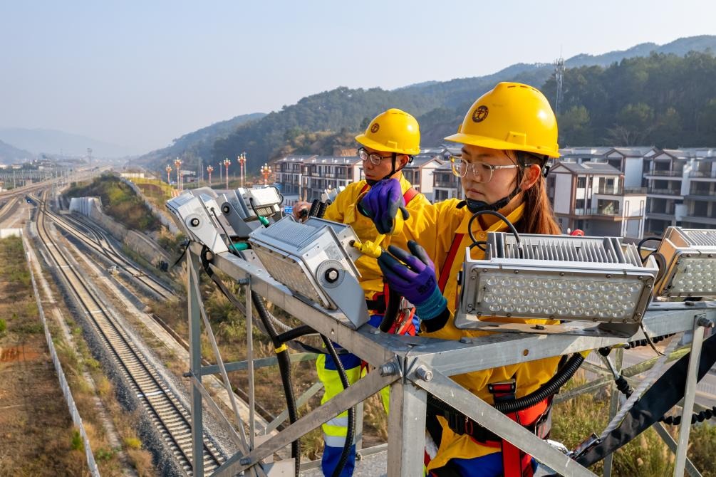Xi encourages youths to play greater role