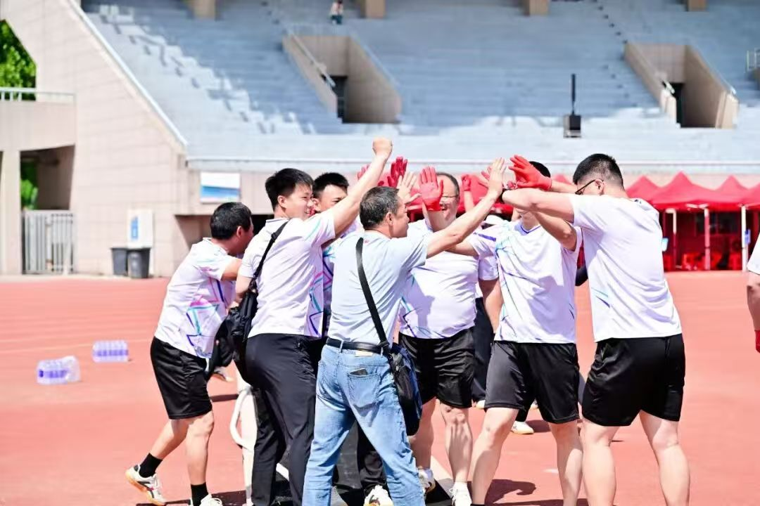 省属高校第三届教职工全民健身运动会开幕