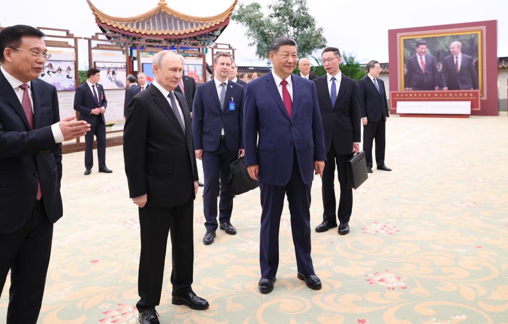 Xi, Putin visit photo exhibition celebrating China-Russia friendship