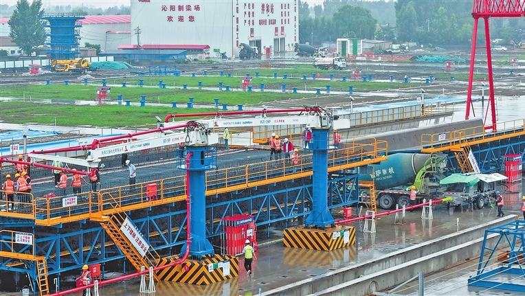 Concrete milestone for Jiaozuo-Pingdingshan rail