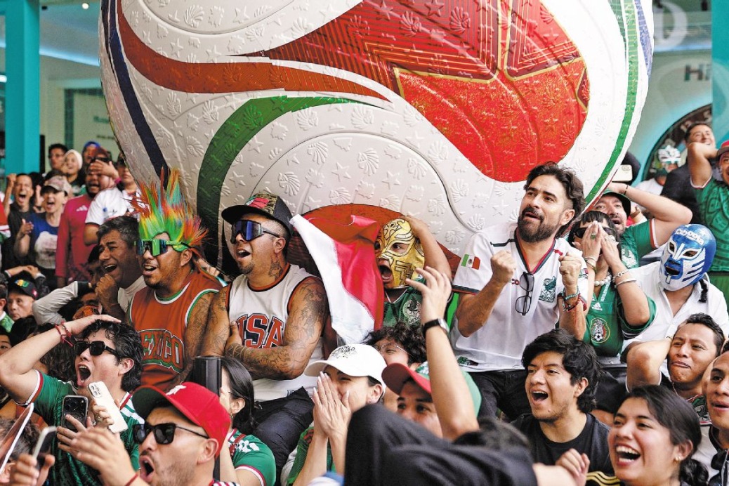 World Cup predictions become new battleground for AI