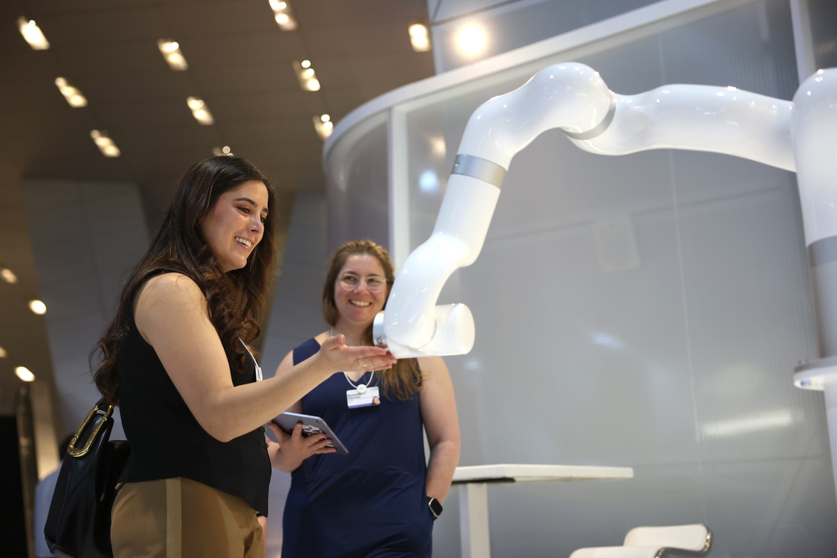 Top 10 emerging technologies for 2026 unveiled at Summer Davos forum