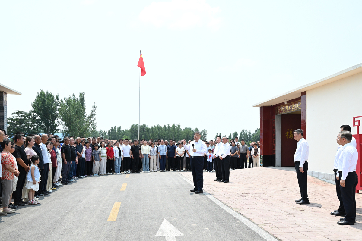 Xi calls for modernizing rural areas