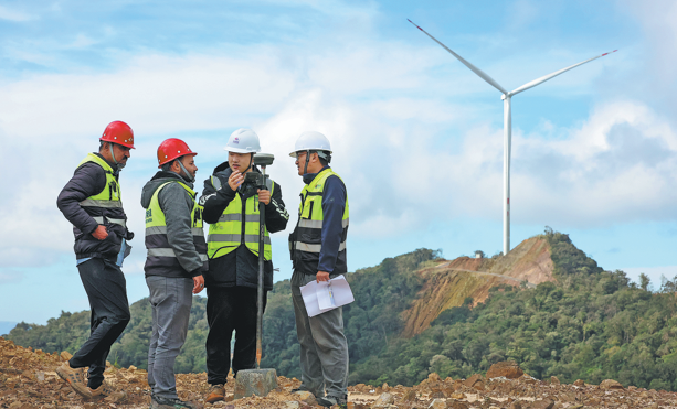 Henan's green energy helps power Shanghai