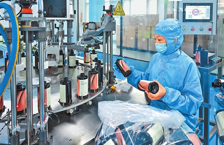 Busy production line at Luoyang beauty plant
