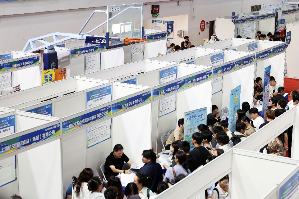 China pursues significant scale of new urban jobs in next five years