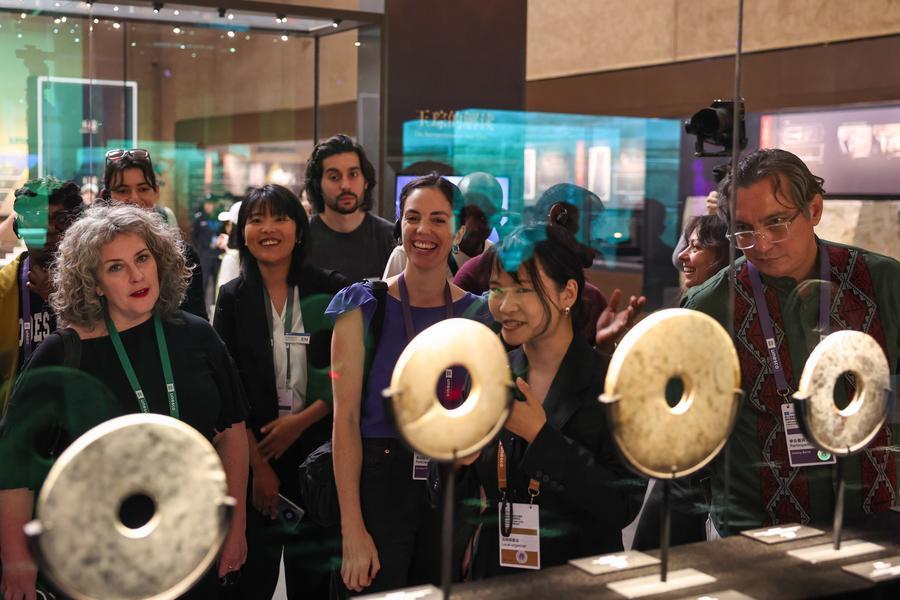 Chinese wisdom opens new paths in life across cultures
