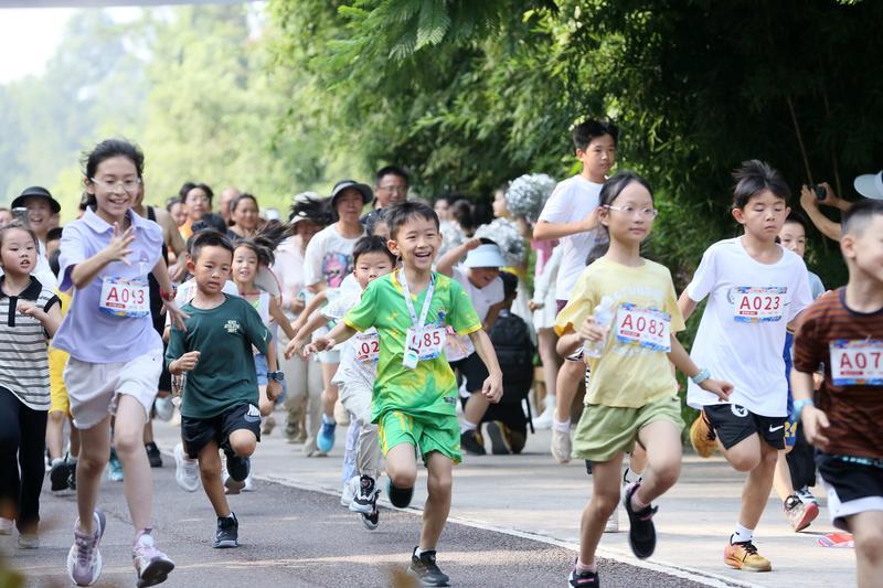 China steps up nationwide fitness campaign to promote public health