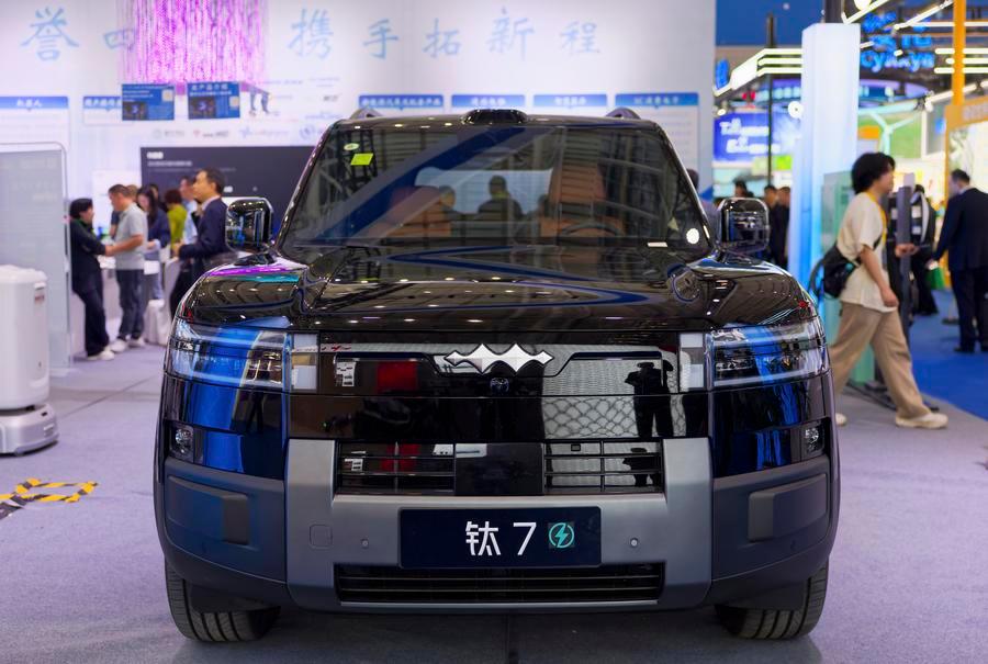 China's NEV sales share tops 60 pct in July