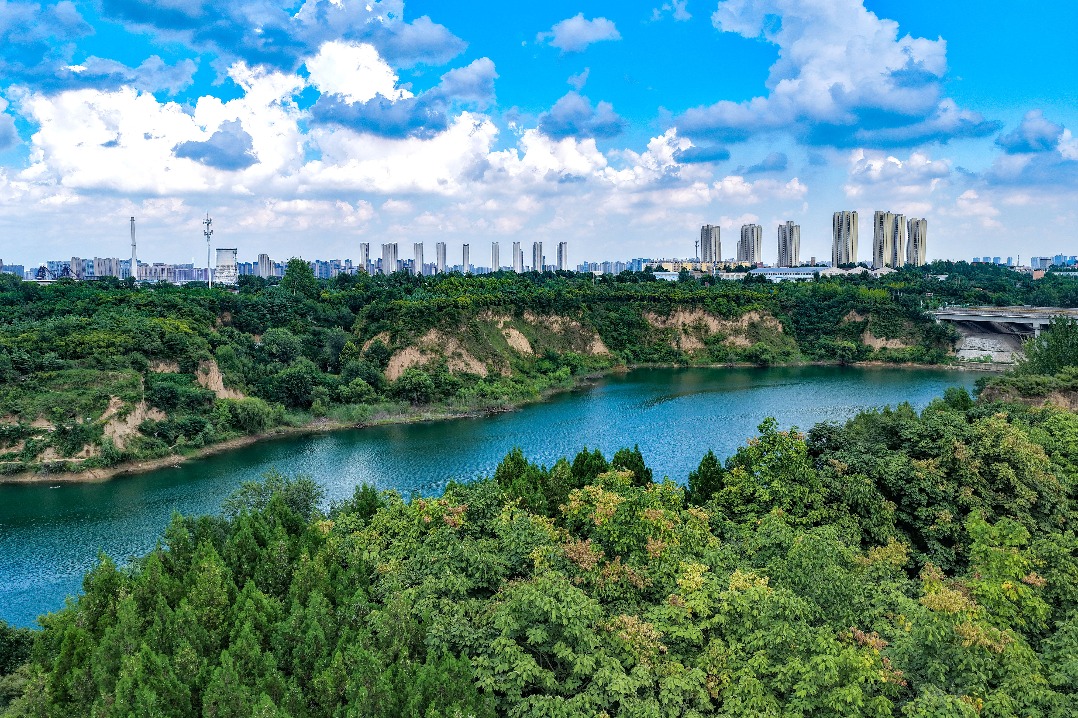 PM2.5 falls as China advances green goals