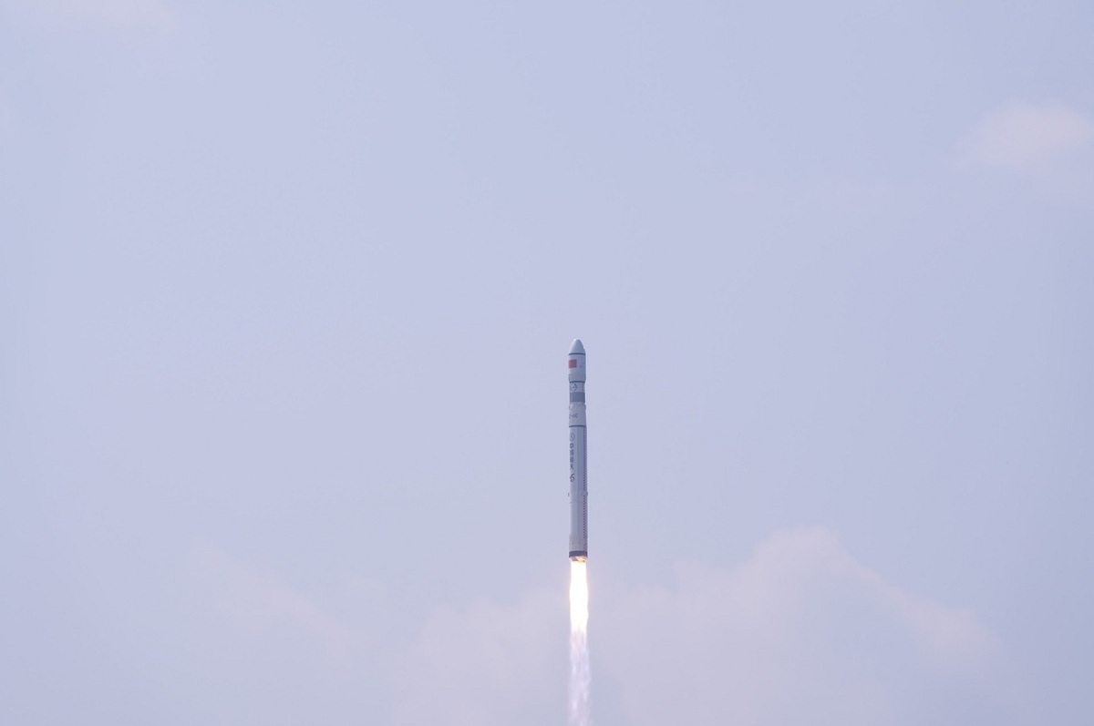 China launches seven satellites into space