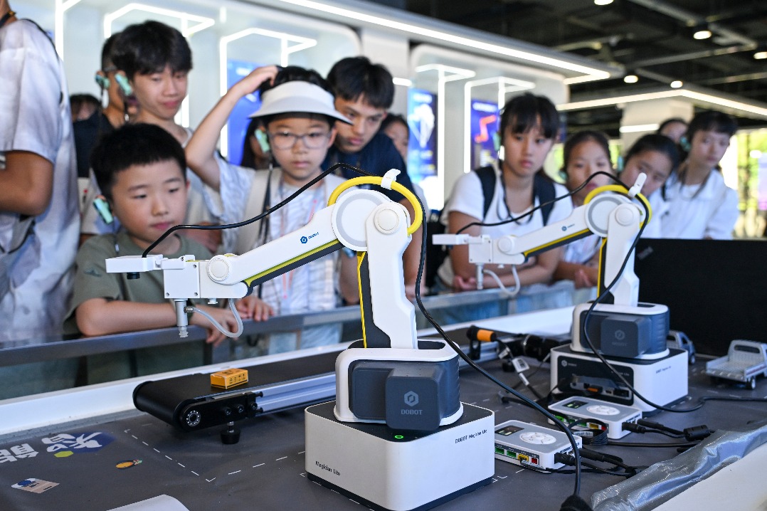 China launches science month to boost innovation knowledge