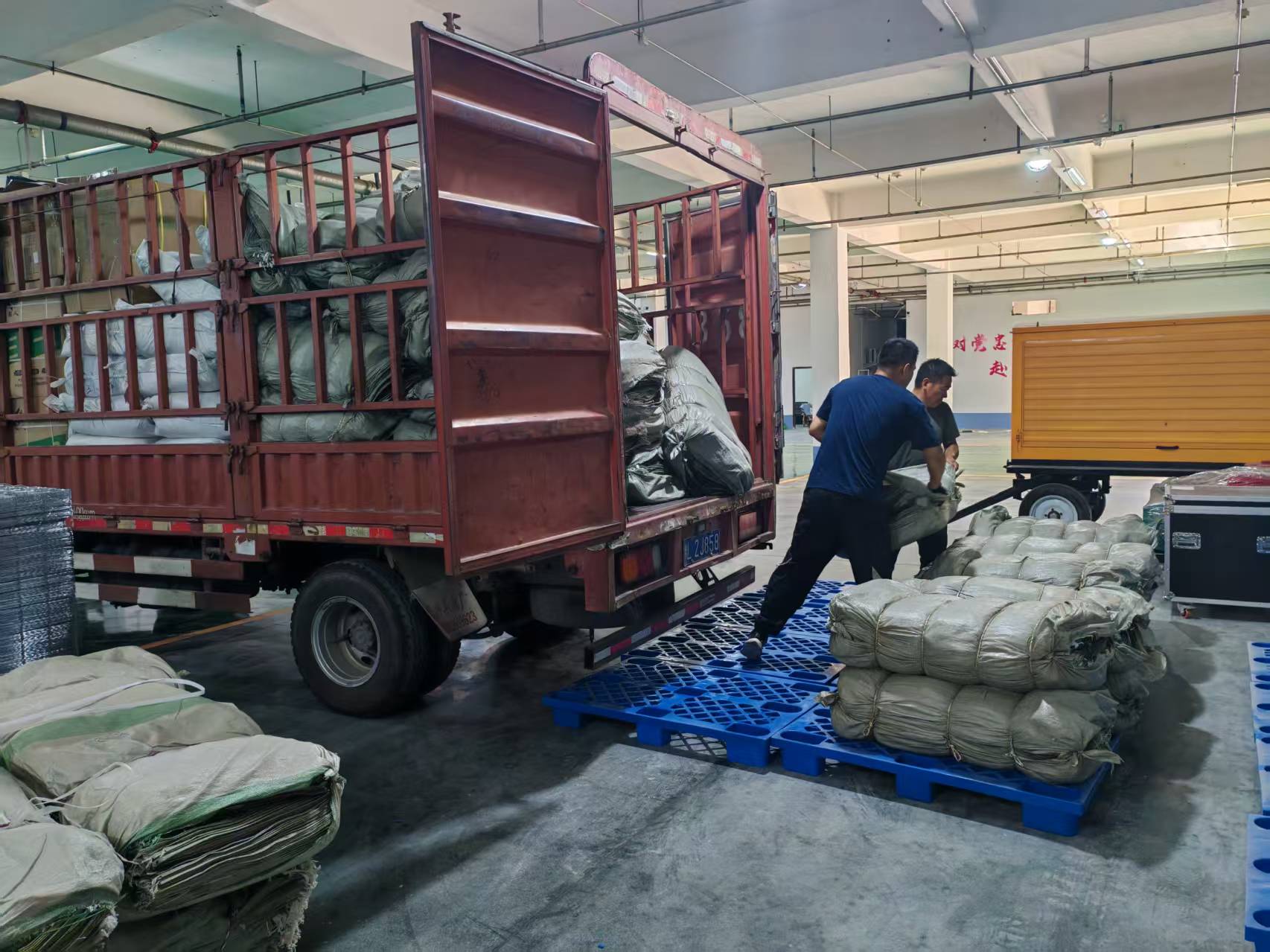 临颍县织密应急物资“保障网” 筑牢防灾减灾“压舱石”