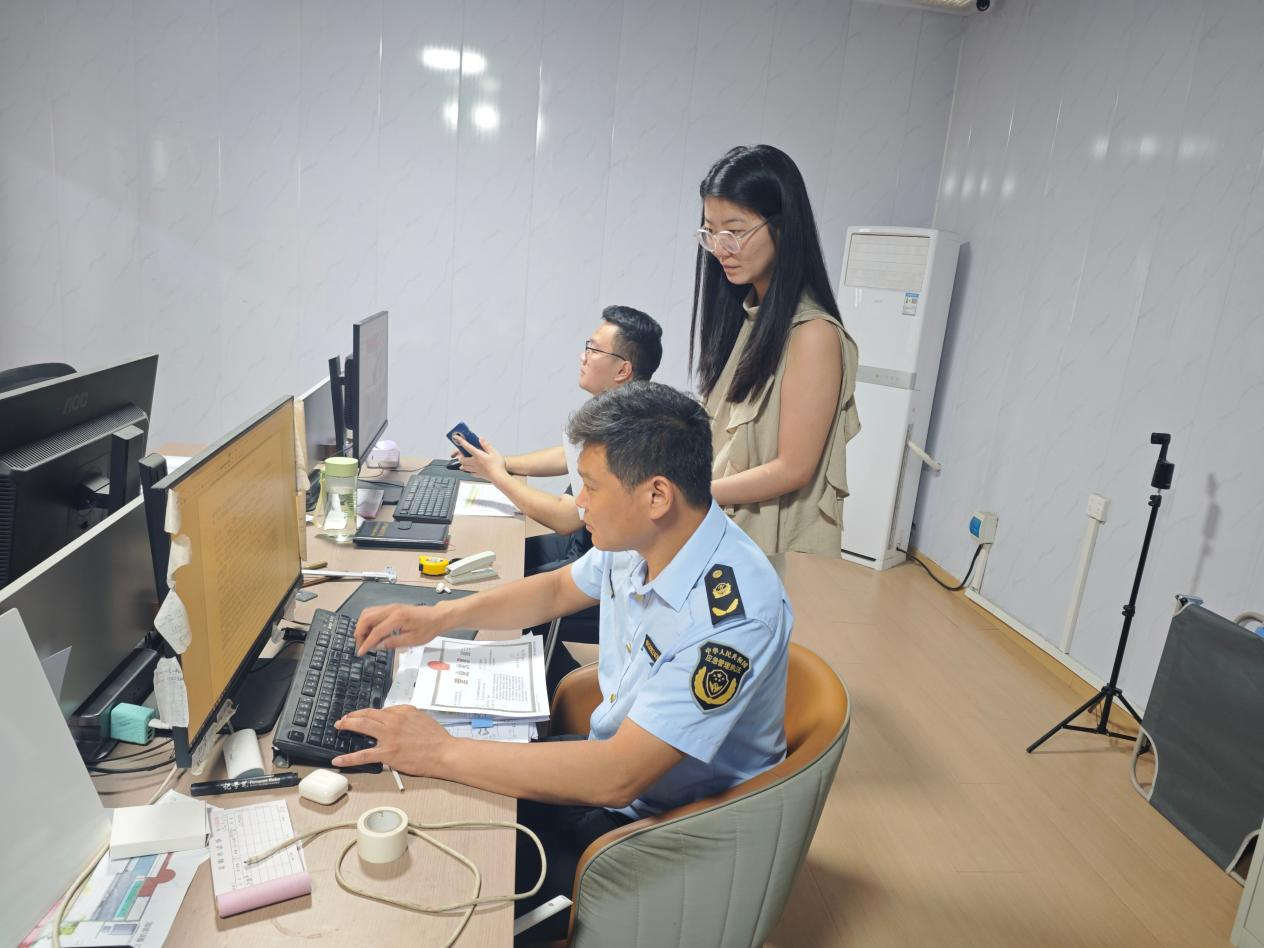 民权县应急管理局开展森林防灭火应急通讯装备实战演练 民权县应急管理局开展森林防灭火应急通讯装备实战演练