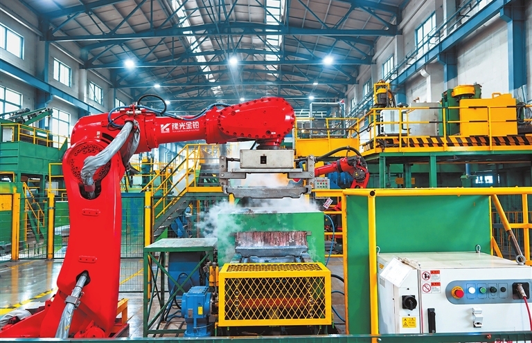Smart robotic arms boost efficiency at Yuguang Group