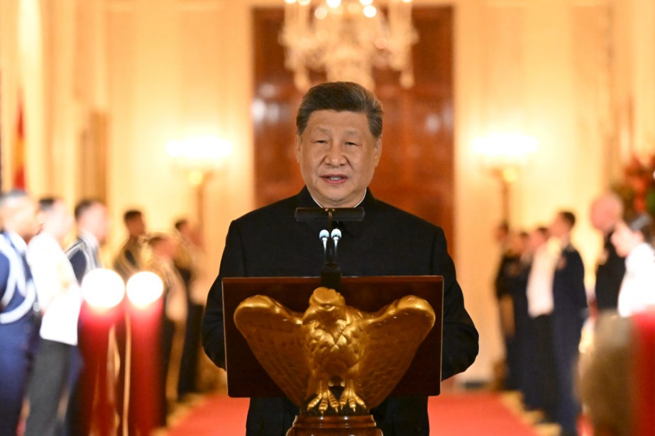 Xi says China-US ties come to another historical juncture
