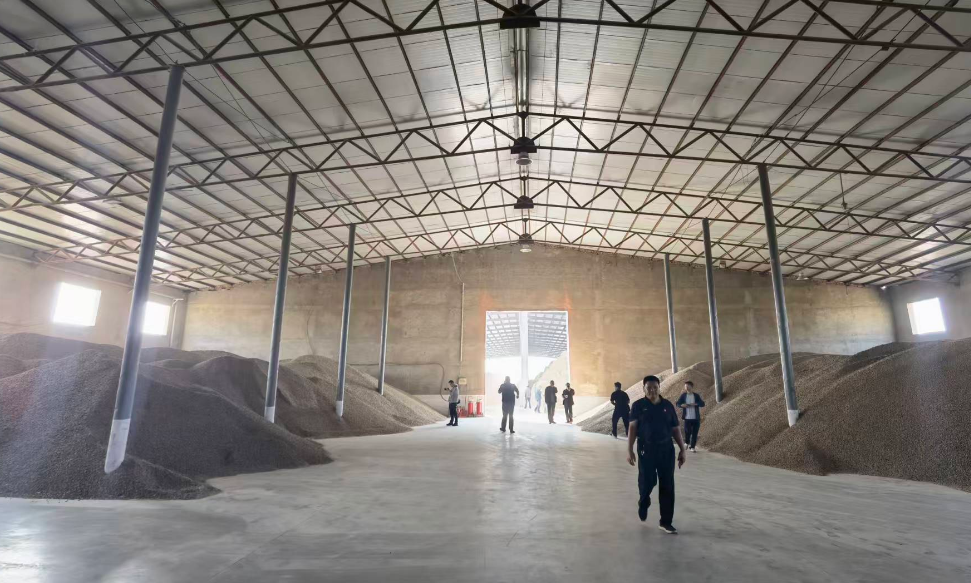 美丽中国·河南实践|点草成金!濮阳秸秆居然能做衣服、酱油、汽车零部件? 美丽中国·河南实践|点草成金!濮阳秸秆居然能做衣服、酱油、汽车零部件?