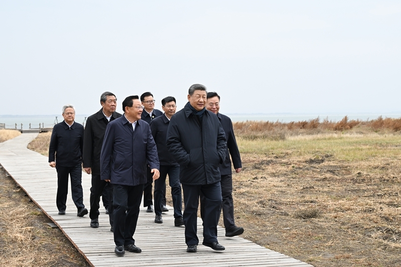 习近平在内蒙古乌兰察布考察时强调 统筹高质量发展和高水平保护 坚定不移走生态优先绿色发展之路 习近平在内蒙古乌兰察布考察时强调 统筹高质量发展和高水平保护 坚定不移走生态优先绿色发展之路